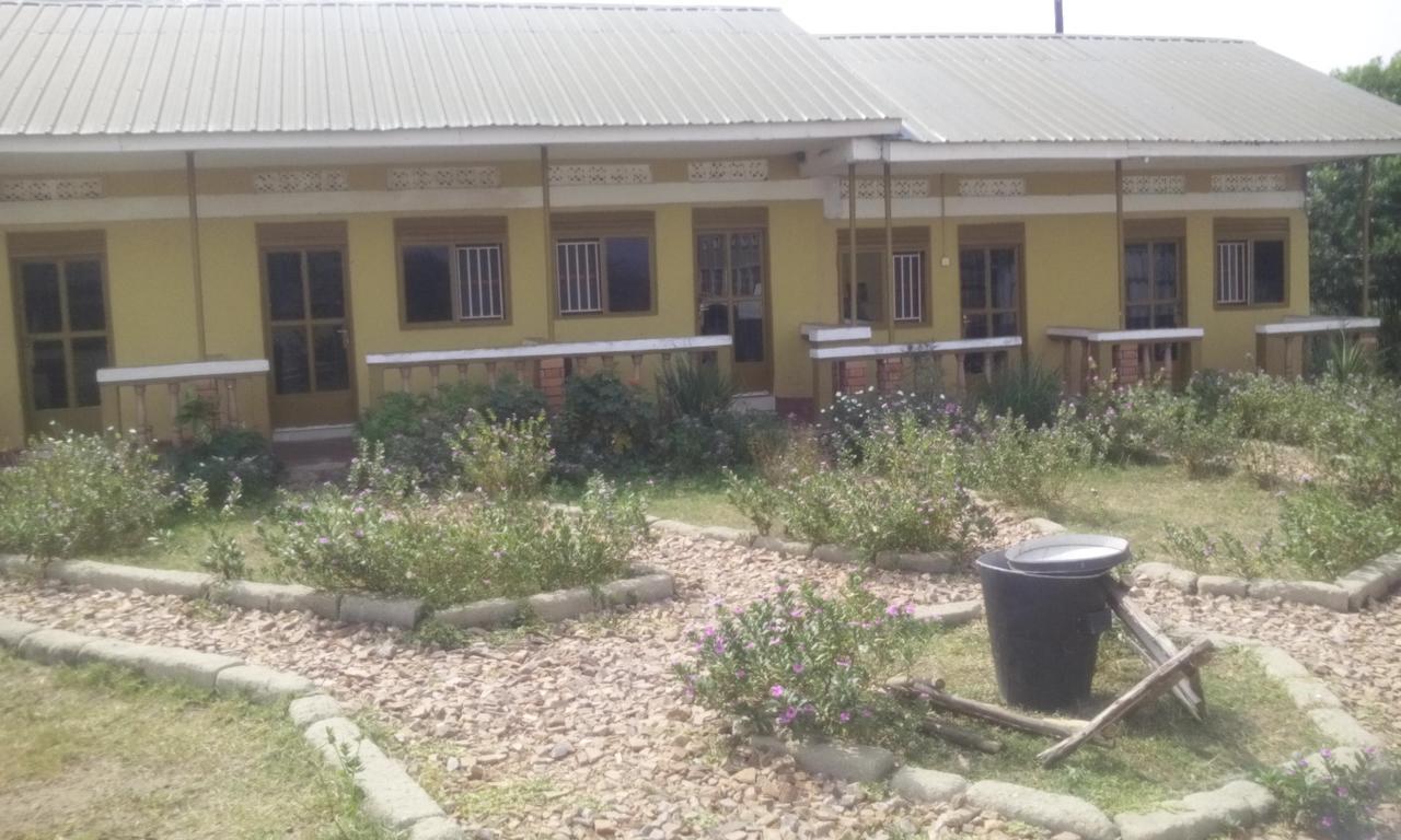 Tembo Safari Lodge Katunguru Exterior foto