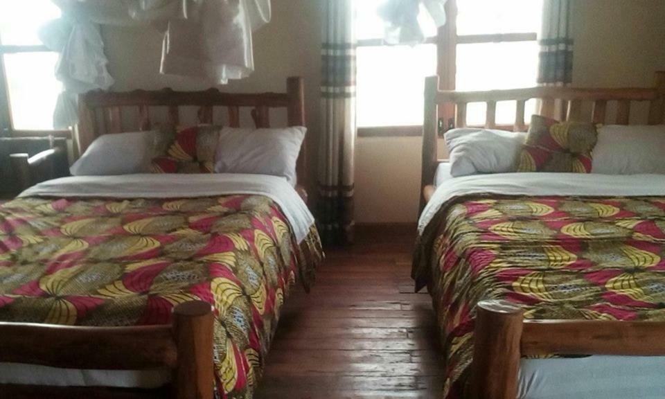 Tembo Safari Lodge Katunguru Exterior foto
